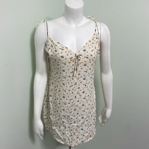 Reformation Chandler Floral Minidress In Winnie Medium NEW - Picture 3 of 7